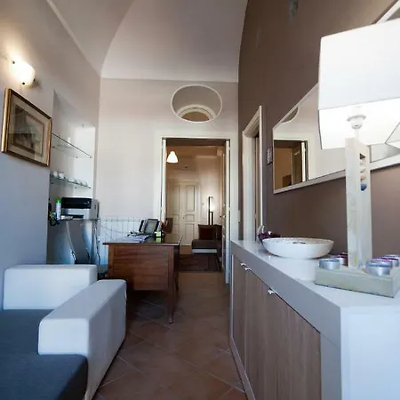 לינה וארוחת בוקר Ma Maison קאסרטה